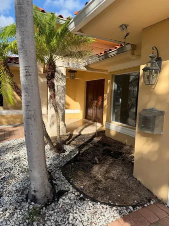 $8,900 | 2015 Arch Creek Drive, Unit HSE, North Miami, FL 33181