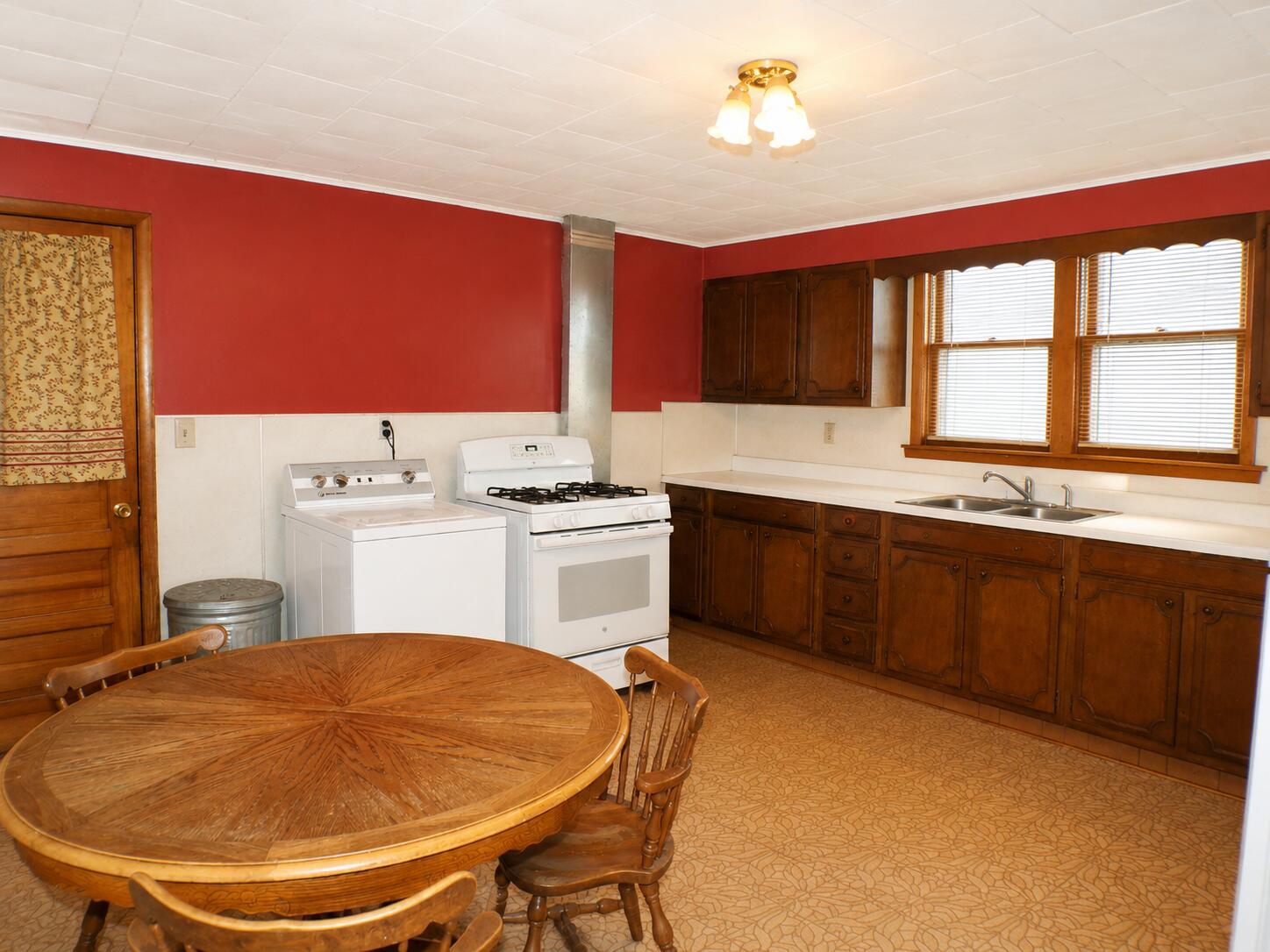 766 West Park Road Monon, IN 47959 - Photo 3 of 28 1448x1086