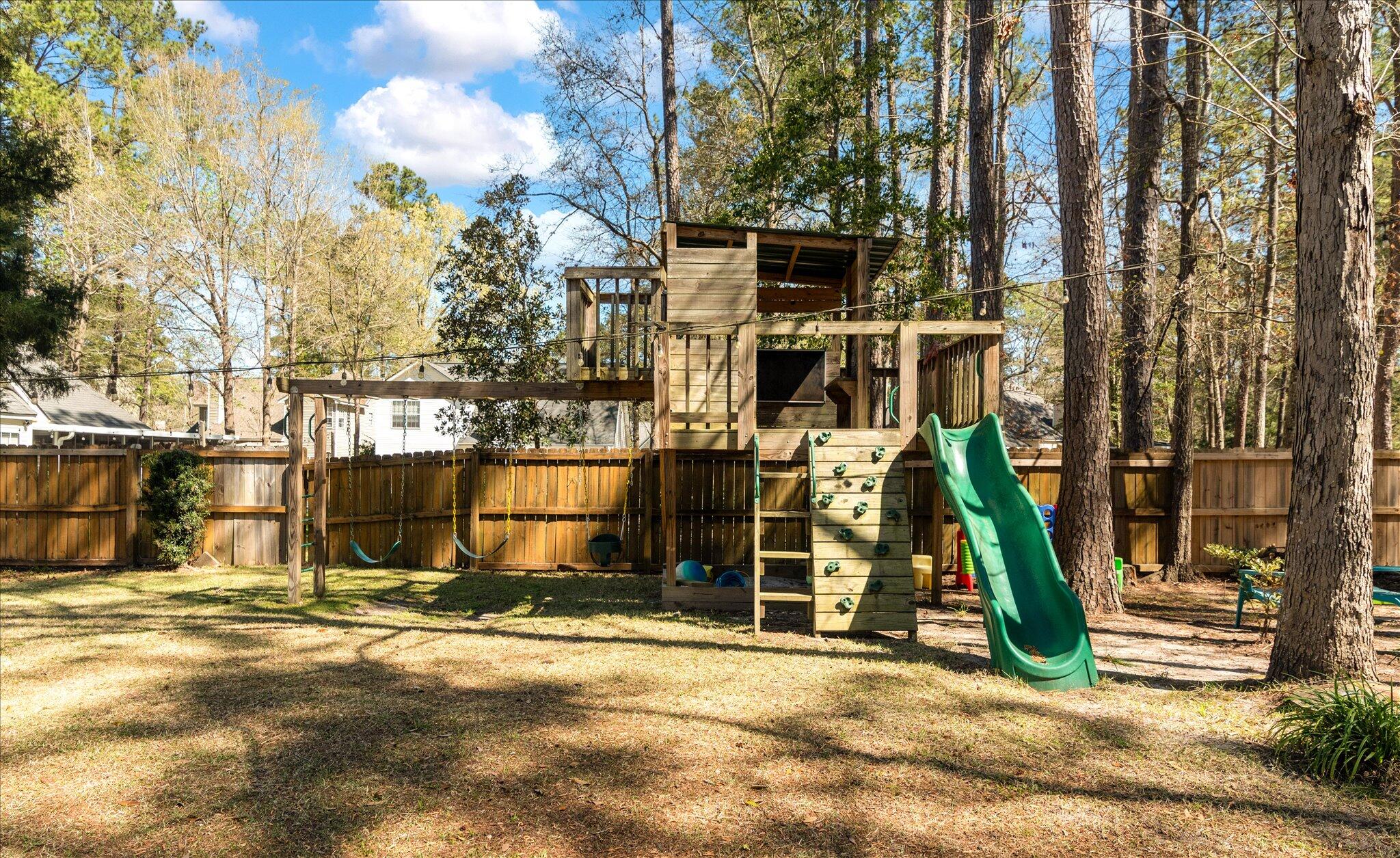 525 Pointe Of Oaks Road Summerville, SC 29485 - Photo 39 of 53 46-525 Pointe of Oaks_e_Lowcountry_Expos