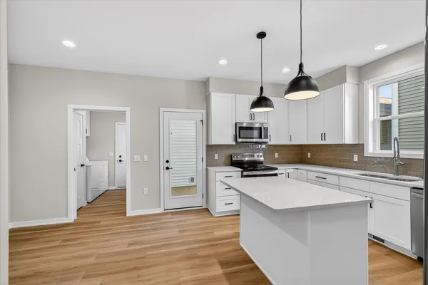 $499,900 | 2809 Crinkle Root Drive, Fitchburg, WI 53711