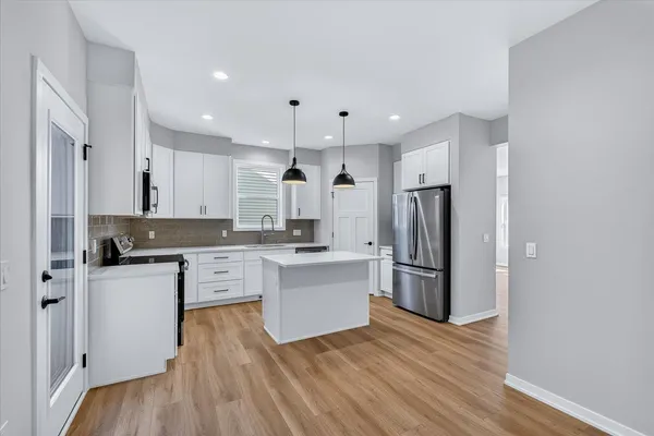 $499,900 | 2809 Crinkle Root Drive, Fitchburg, WI 53711