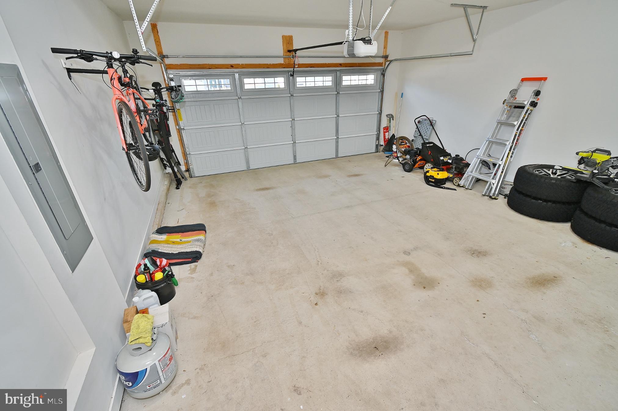 162 Pixie Moss Road Pottstown, PA 19464 - Photo 16 of 56 2 Car Garage