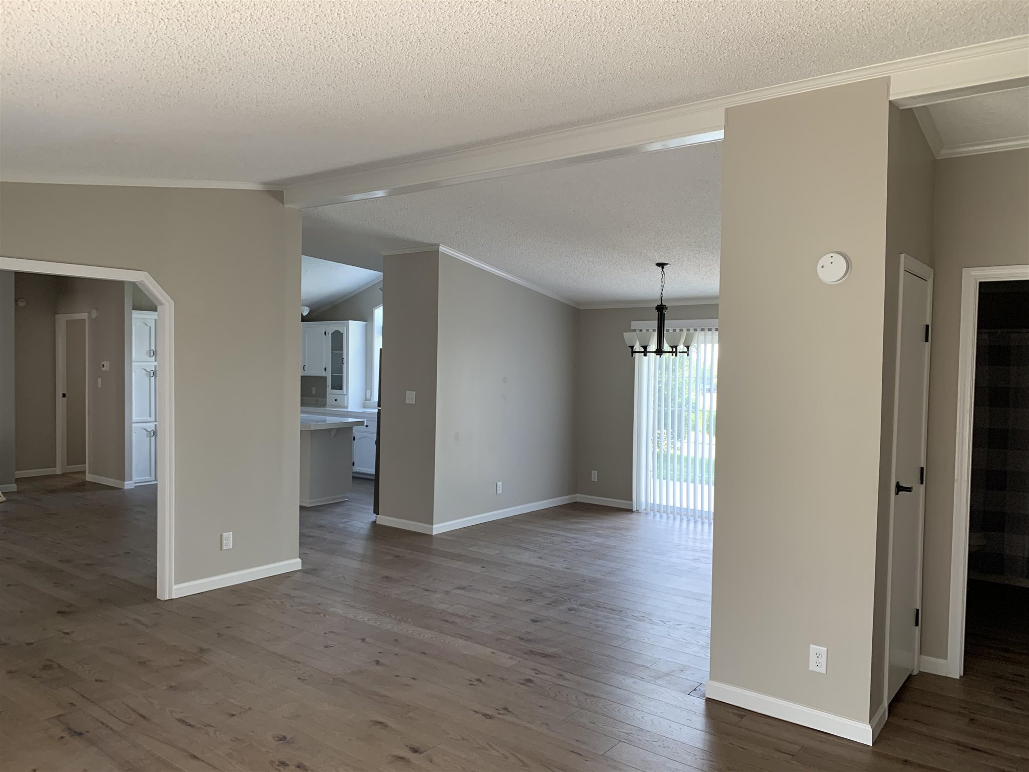 1067 East Oolitic Road Bedford, IN 47421 - Photo 5 of 19