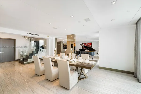 $3,840,000 | 3301 Northeast 183rd Street, Unit PH3007/3008, Aventura, FL 33160