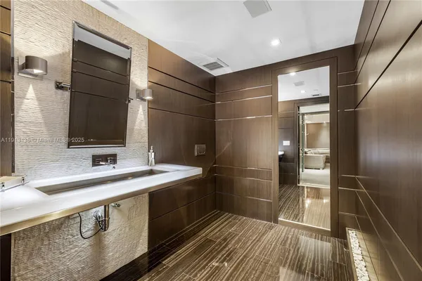 $3,840,000 | 3301 Northeast 183rd Street, Unit PH3007/3008, Aventura, FL 33160