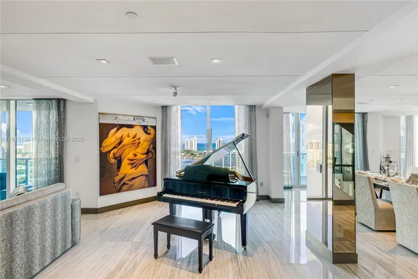 $3,840,000 | 3301 Northeast 183rd Street, Unit PH3007/3008, Aventura, FL 33160