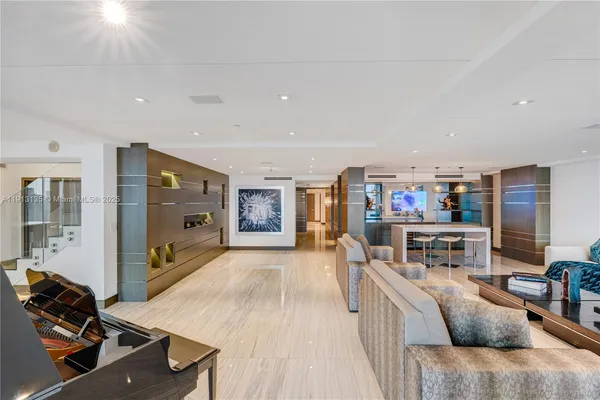 $3,840,000 | 3301 Northeast 183rd Street, Unit PH3007/3008, Aventura, FL 33160