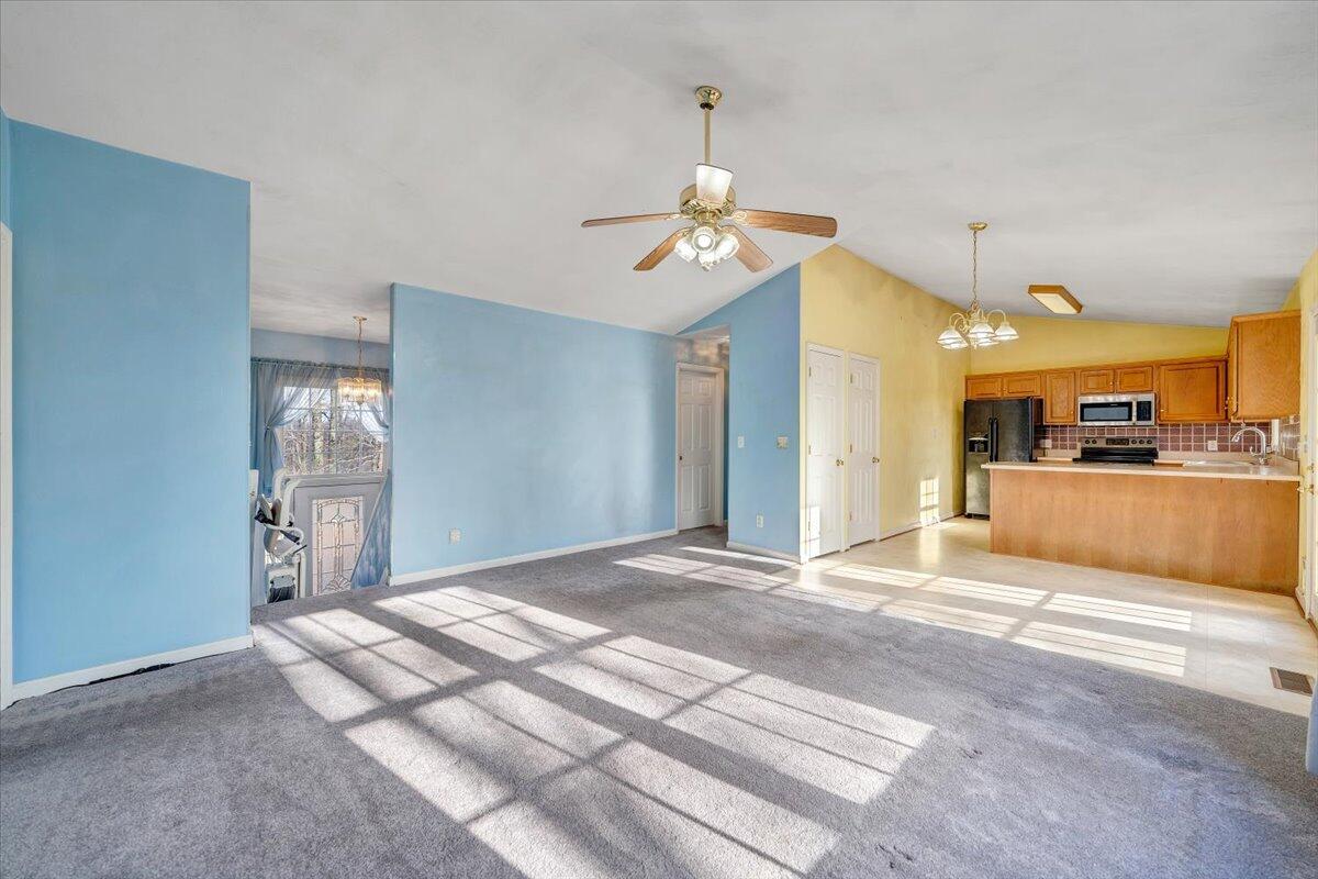 1093 Hales Ford Road Moneta, VA 24121 - Photo 6 of 45 a view of a livingroom with a kitchen