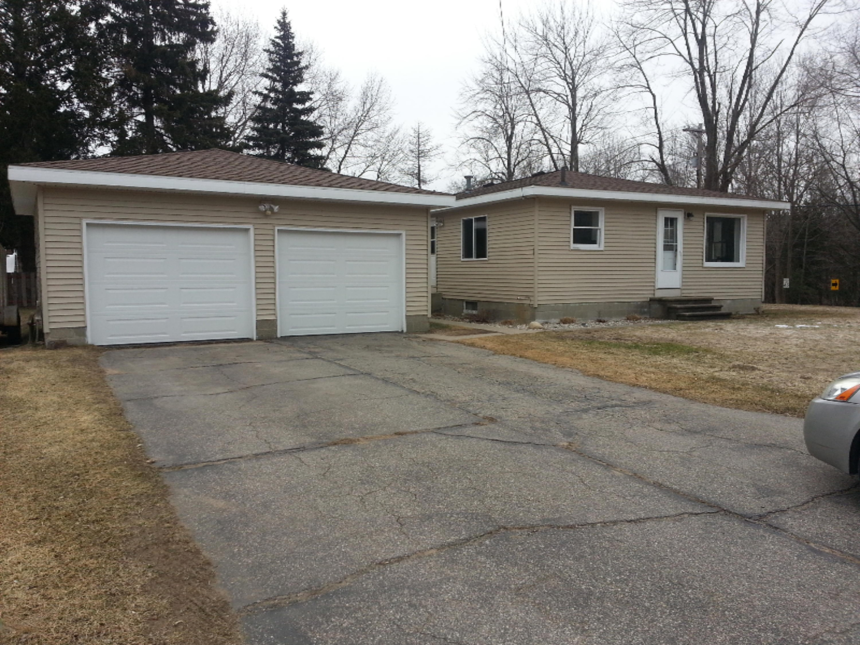 2378 West Giles Road Muskegon, MI 49445 - Photo 15 of 16 20150323_104654.jpg