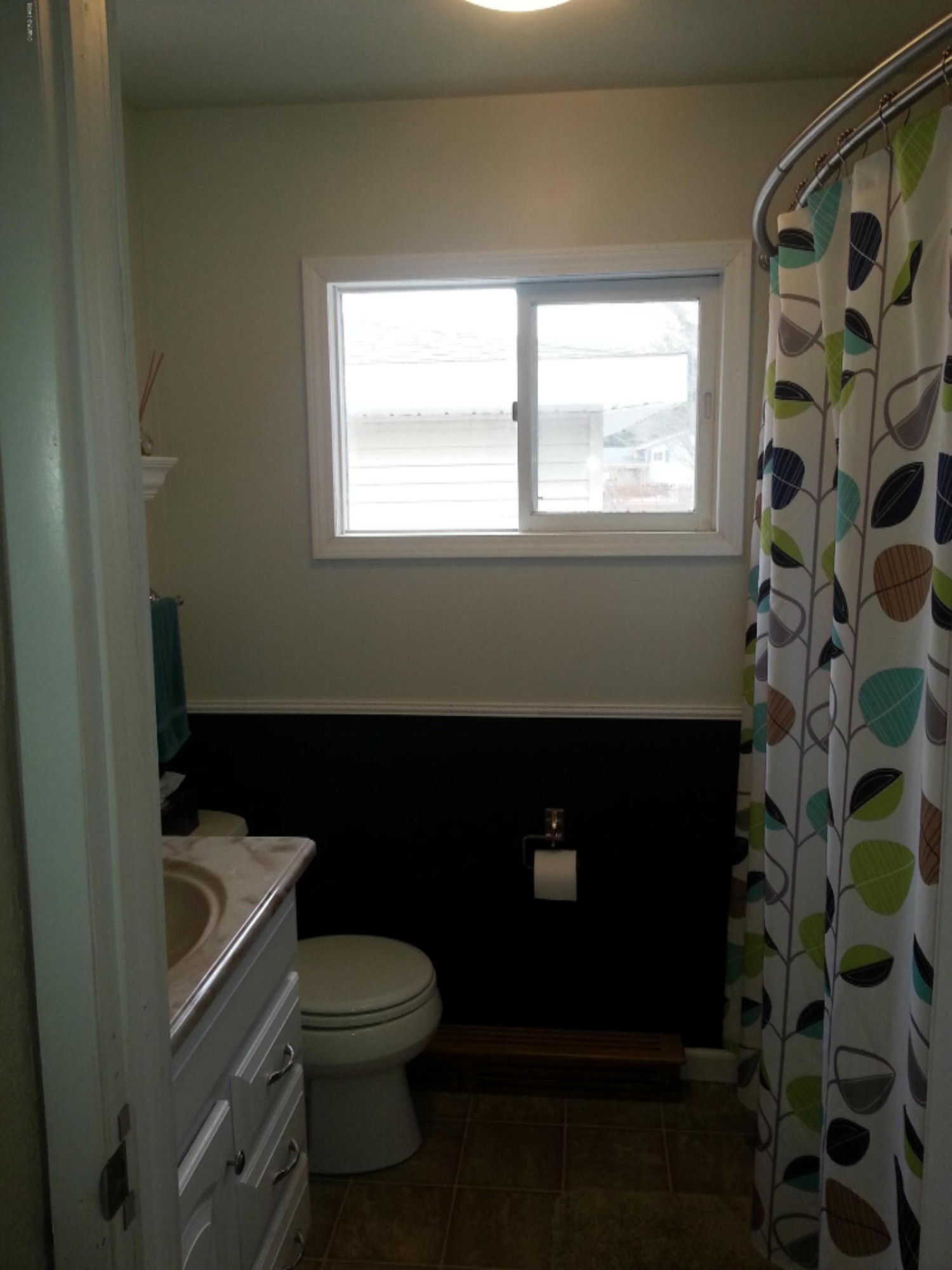 2378 West Giles Road Muskegon, MI 49445 - Photo 4 of 16 20150319_160441.jpg