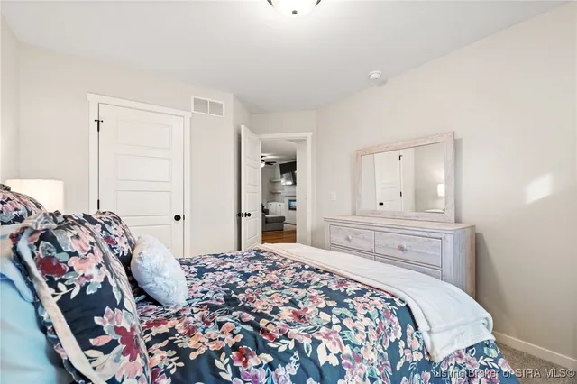 $479,900 | 2216 Pine Tree Lane, Memphis, IN 47143