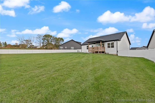 $479,900 | 2216 Pine Tree Lane, Memphis, IN 47143