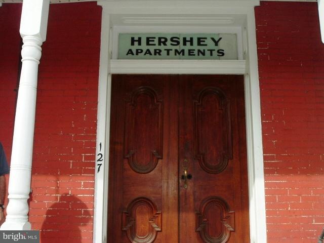 125-129 East Main Street Lititz, PA 17543 - Photo 2 of 26 Gallery Image 2
