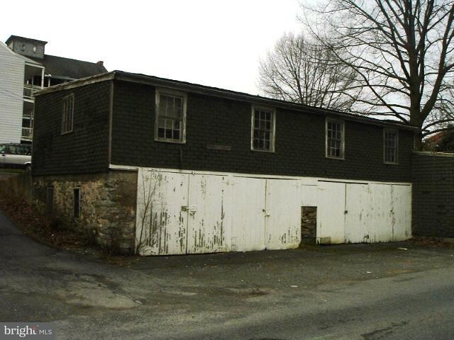 125-129 East Main Street Lititz, PA 17543 - Photo 21 of 26 Gallery Image 21