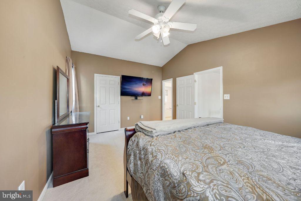 3041 Memory Lane Silver Spring, MD 20904 - Photo 21 of 35 Principal bedroom with walk-in closet and bathroom