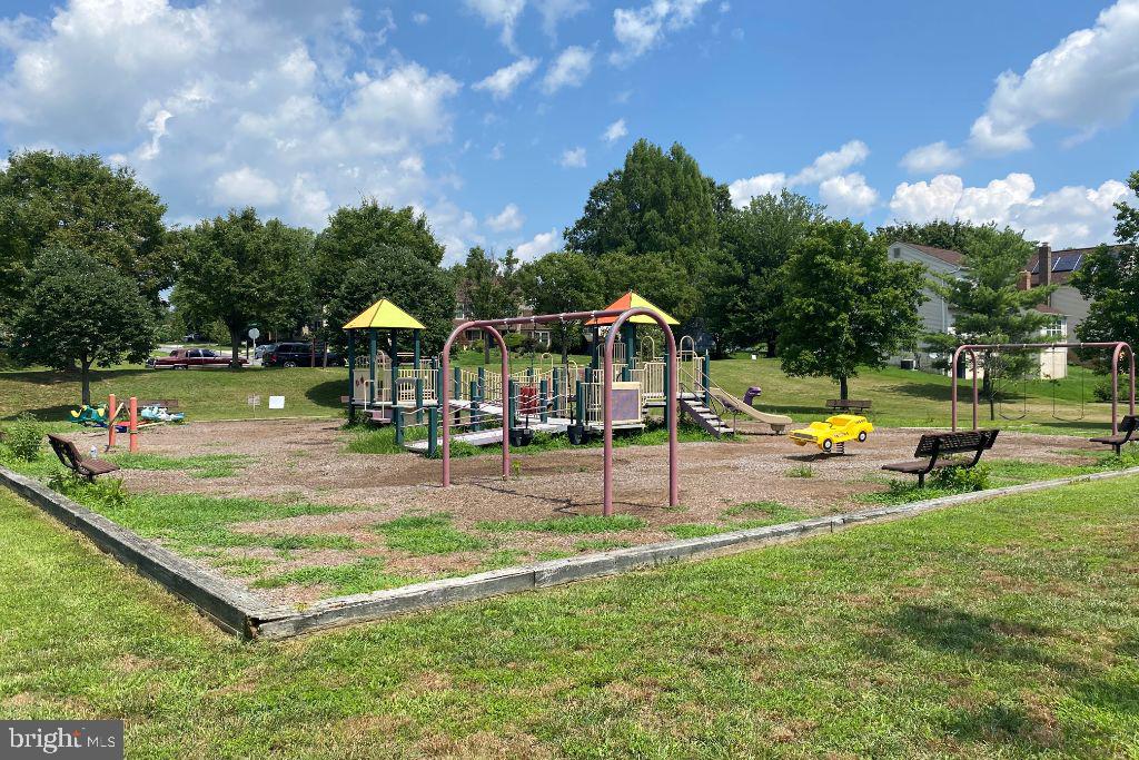 3041 Memory Lane Silver Spring, MD 20904 - Photo 35 of 35 Community Tot Lot