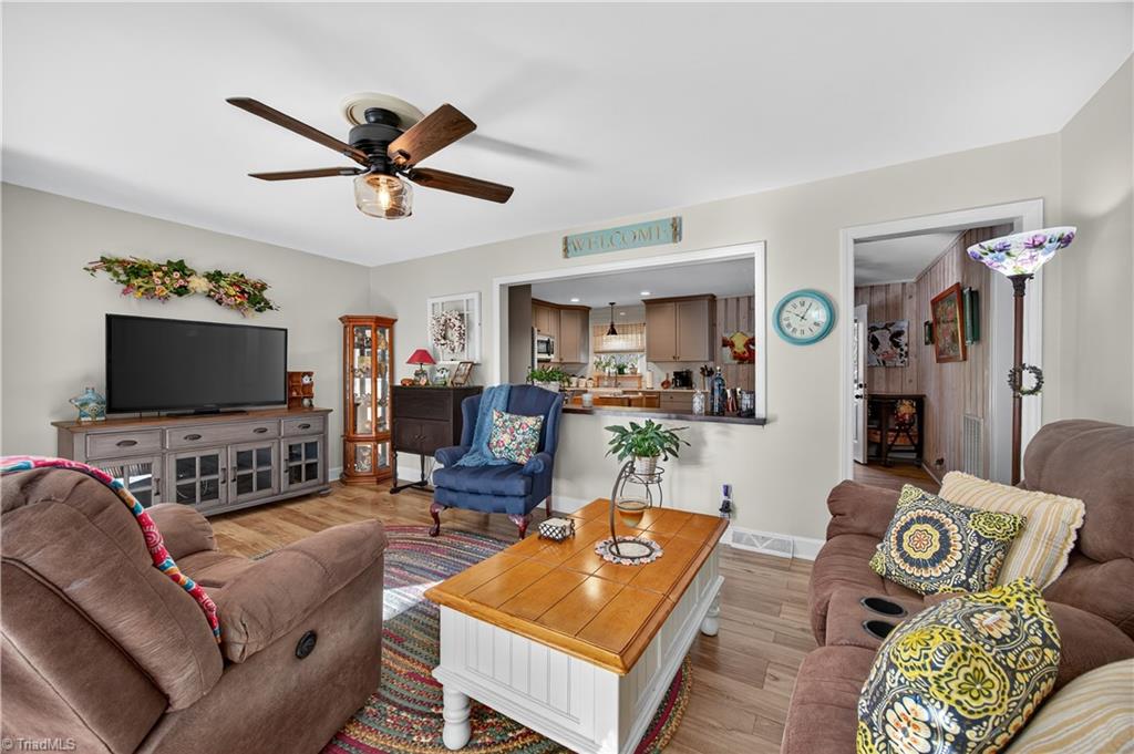 3601 Innwood Street High Point, NC 27265 - Photo 5 of 27 Gallery Image 5