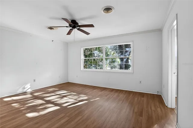 $329,900 | 1700 Barton Street, Longwood, FL 32750