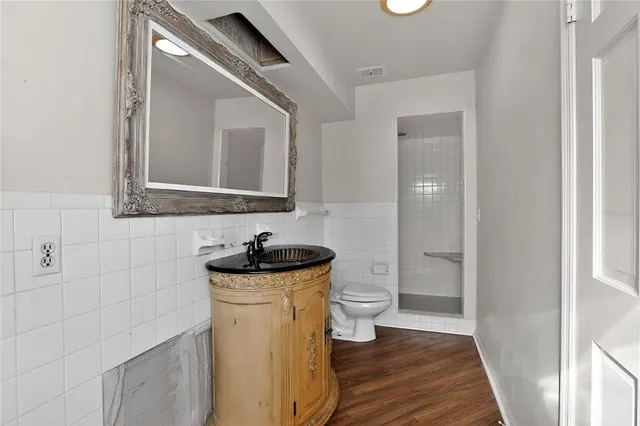 $329,900 | 1700 Barton Street, Longwood, FL 32750