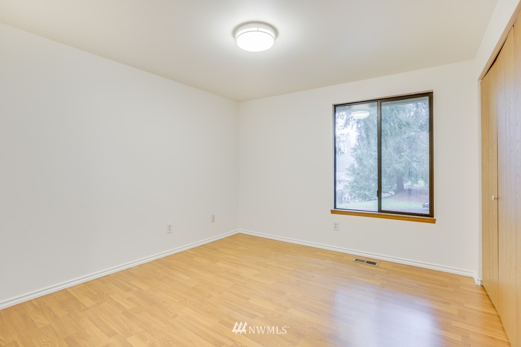 15909 Southeast 178th Street Renton, WA 98058 - Photo 25 of 30 an empty room with a window