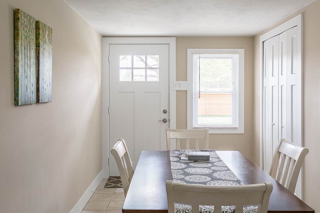 2595 North Three Mile Road Traverse City, MI 49686 - Photo 12 of 40 1831389-11.JPG