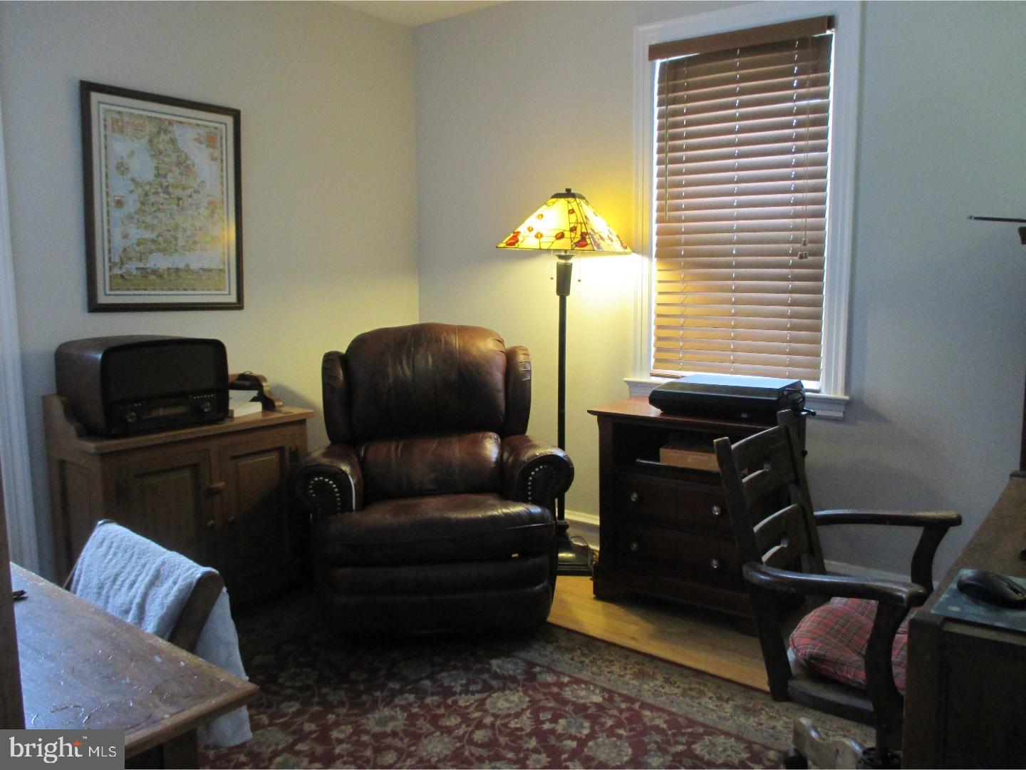 153 Sheridan Road Hamilton, NJ 08619 - Photo 7 of 18