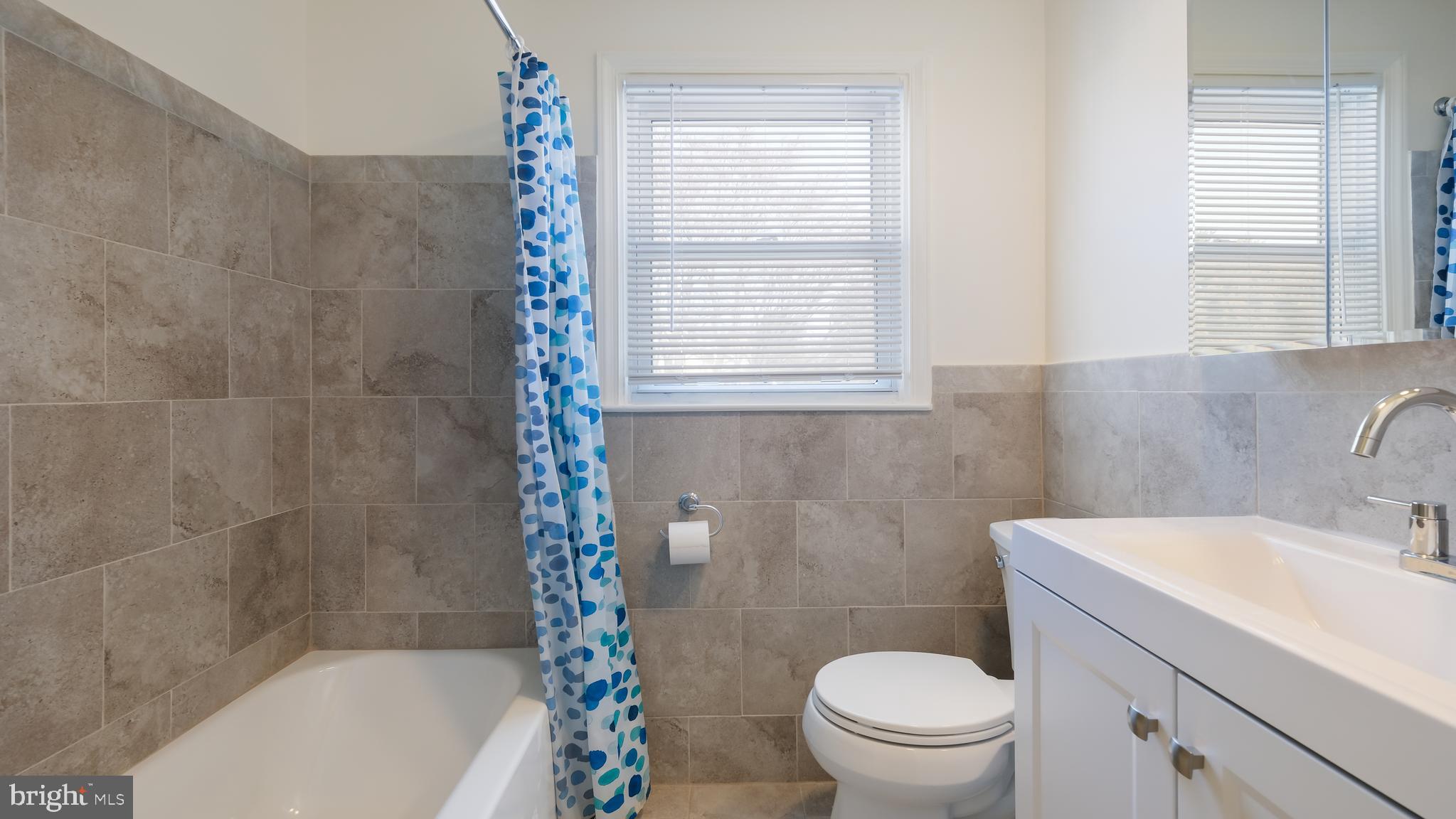 2186 Kent Road Huntingdon Valley, PA 19006 - Photo 21 of 33