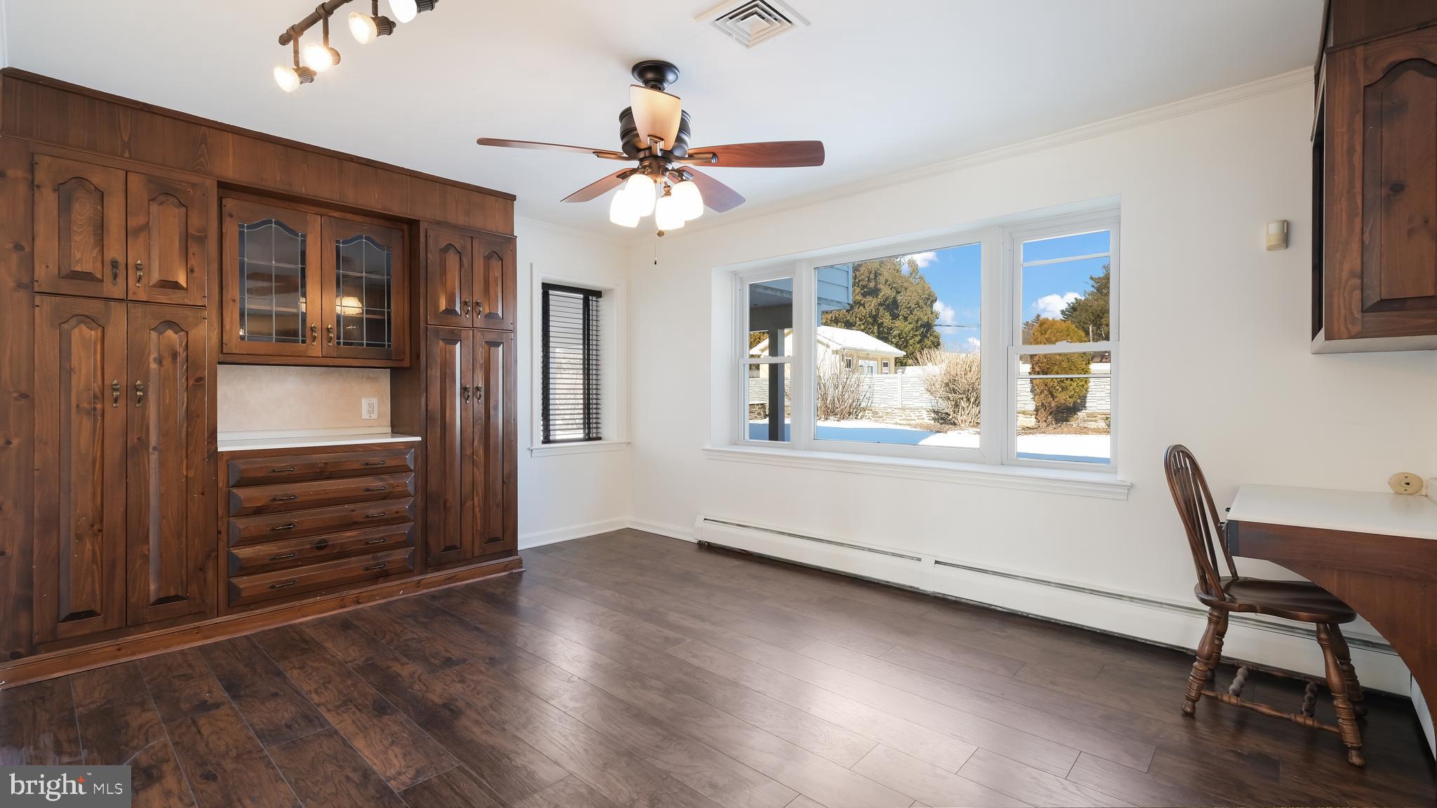 2186 Kent Road Huntingdon Valley, PA 19006 - Photo 6 of 33 Dining Room Area