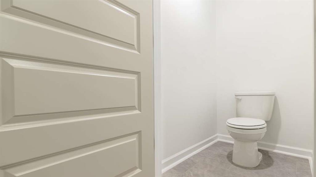 3568 Matthew Court Decatur, GA 30030 - Photo 22 of 30 a bathroom with a toilet and a sink