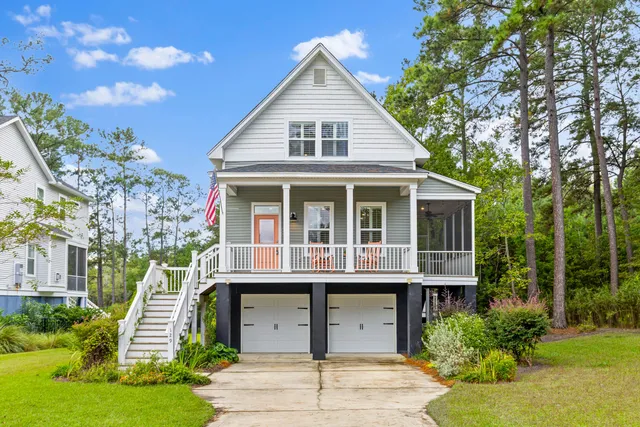 $759,000 | 129 Martins Point Drive, Wando, SC 29492