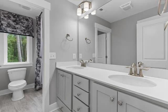 $759,000 | 129 Martins Point Drive, Wando, SC 29492