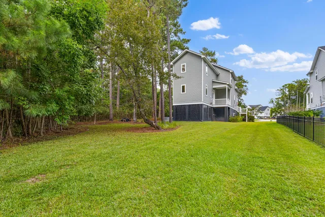 $759,000 | 129 Martins Point Drive, Wando, SC 29492