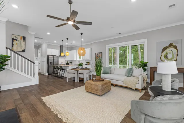 $759,000 | 129 Martins Point Drive, Wando, SC 29492