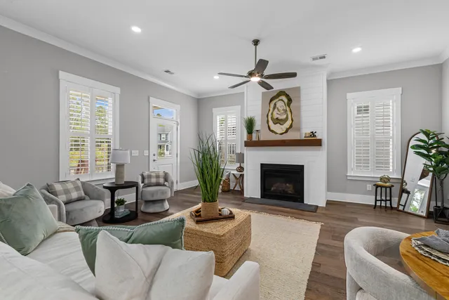 $759,000 | 129 Martins Point Drive, Wando, SC 29492