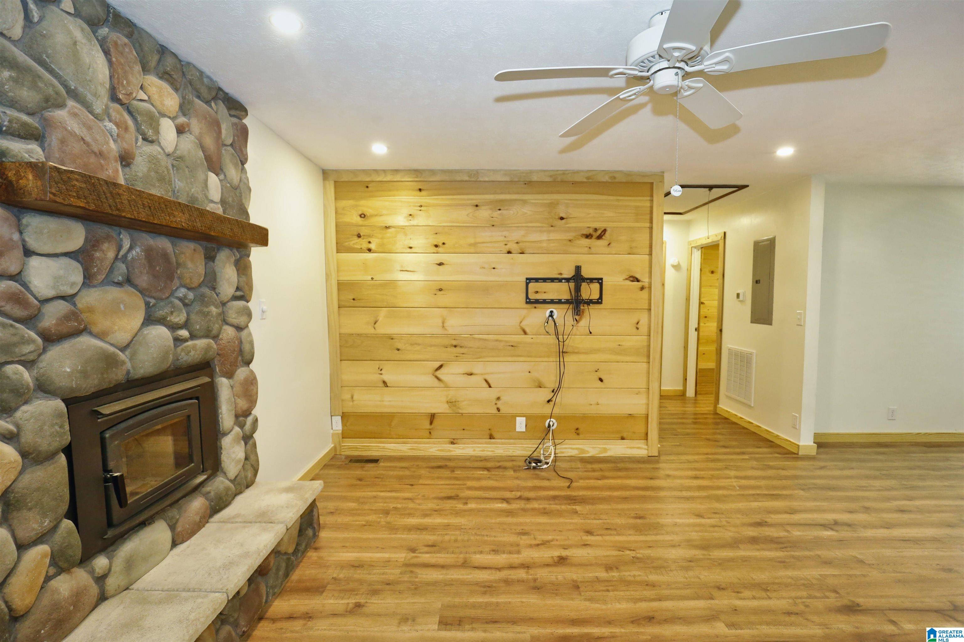 4530 Matt Smith Road Gadsden, AL 35907 - Photo 8 of 35