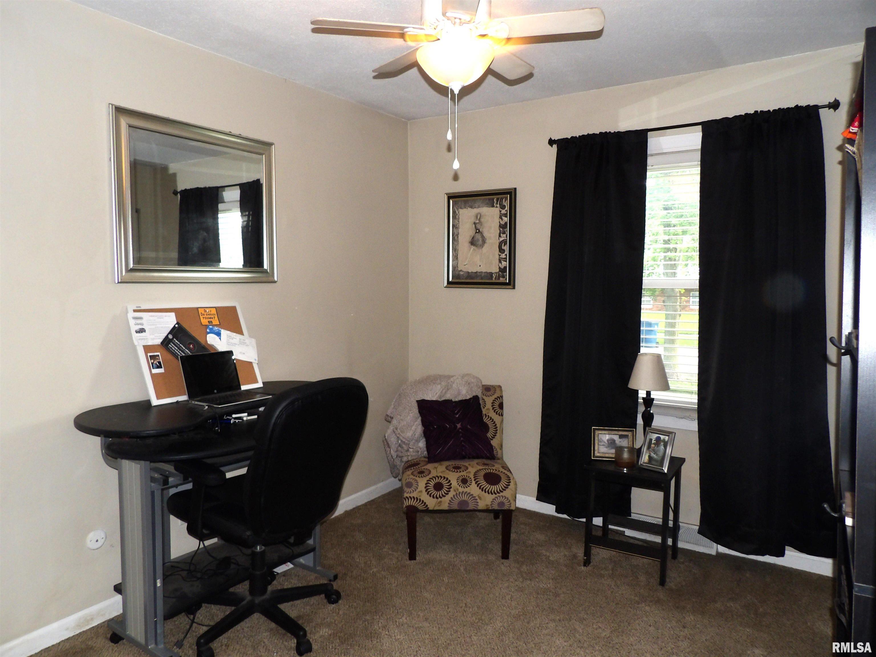 2913 Selkirk Road Springfield, IL 62702 - Photo 19 of 28