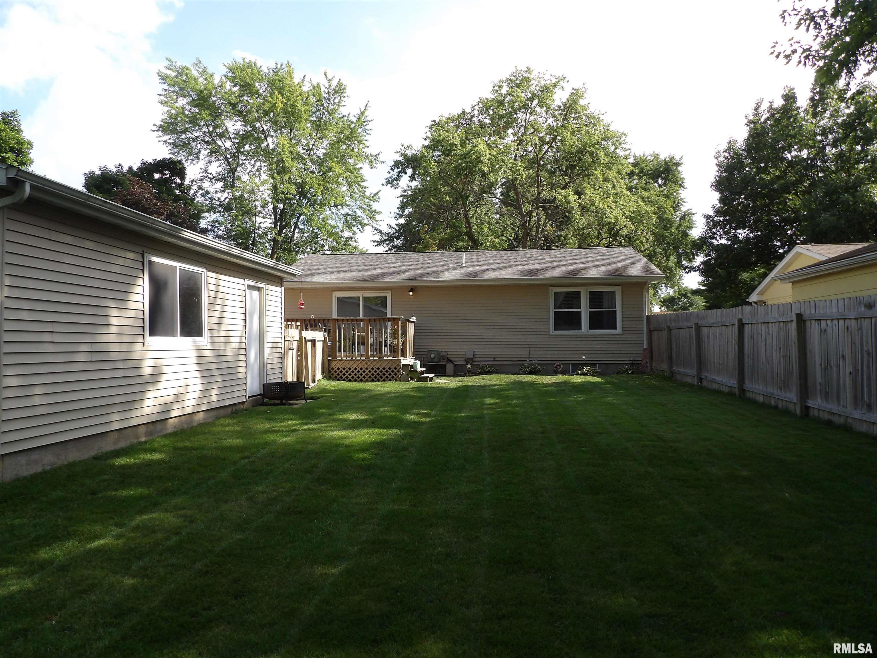 2913 Selkirk Road Springfield, IL 62702 - Photo 6 of 28