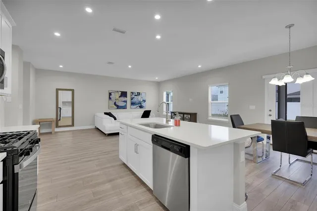 $2,695 | 13124 Holsinger Boulevard, Jacksonville, FL 32256