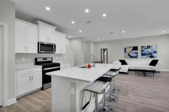 $2,695 | 13124 Holsinger Boulevard, Jacksonville, FL 32256