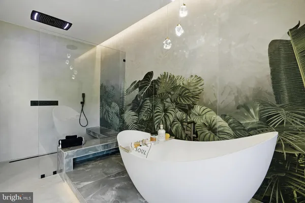 $3,300,000 | 9408 Old Courthouse Road, Vienna, VA 22182