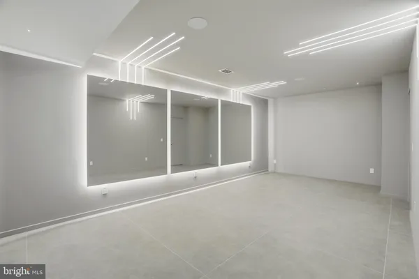 $3,300,000 | 9408 Old Courthouse Road, Vienna, VA 22182