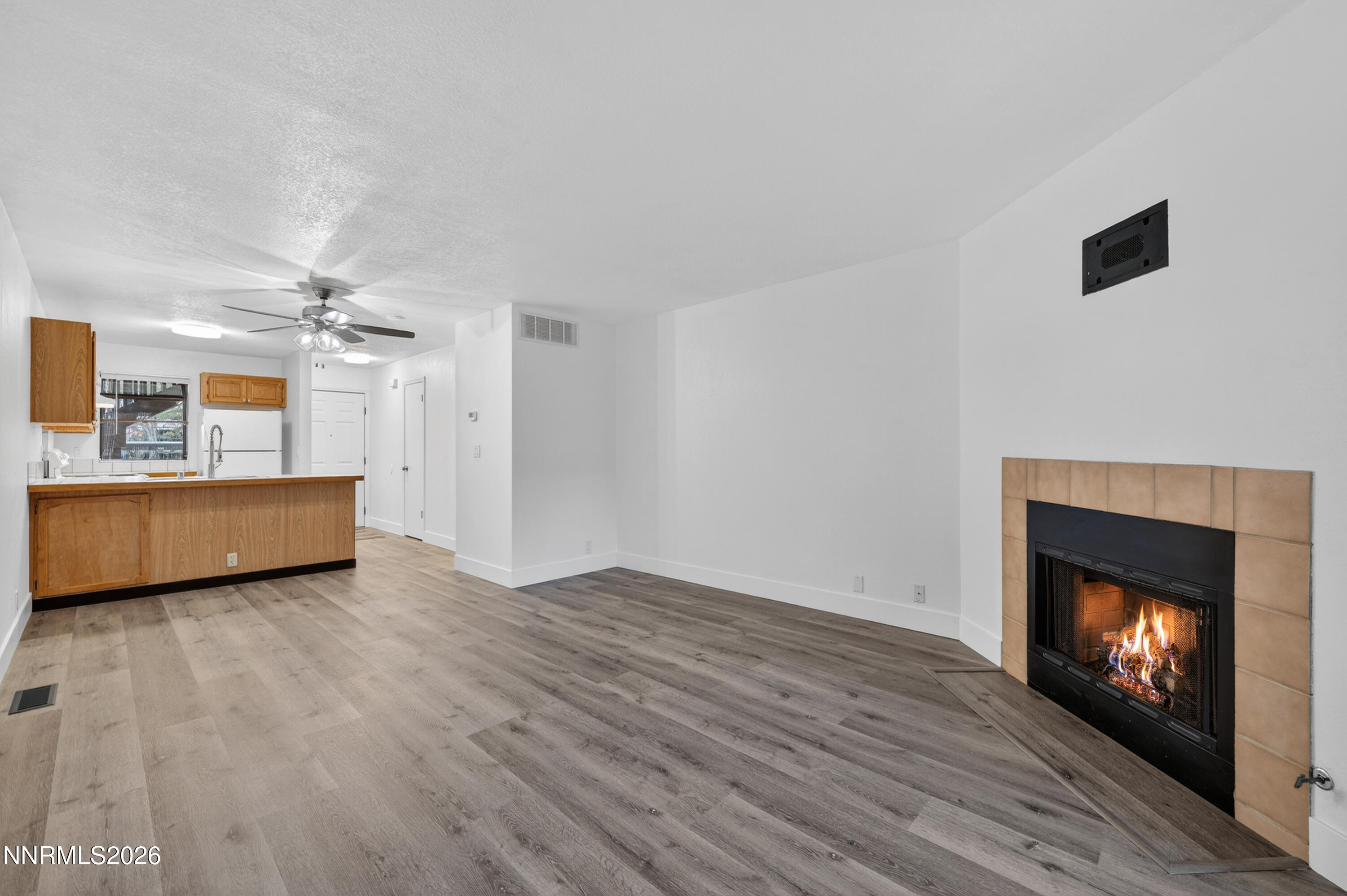 2949 Tierra Verde East Reno, NV 89512 - Photo 1 of 18 Living Area