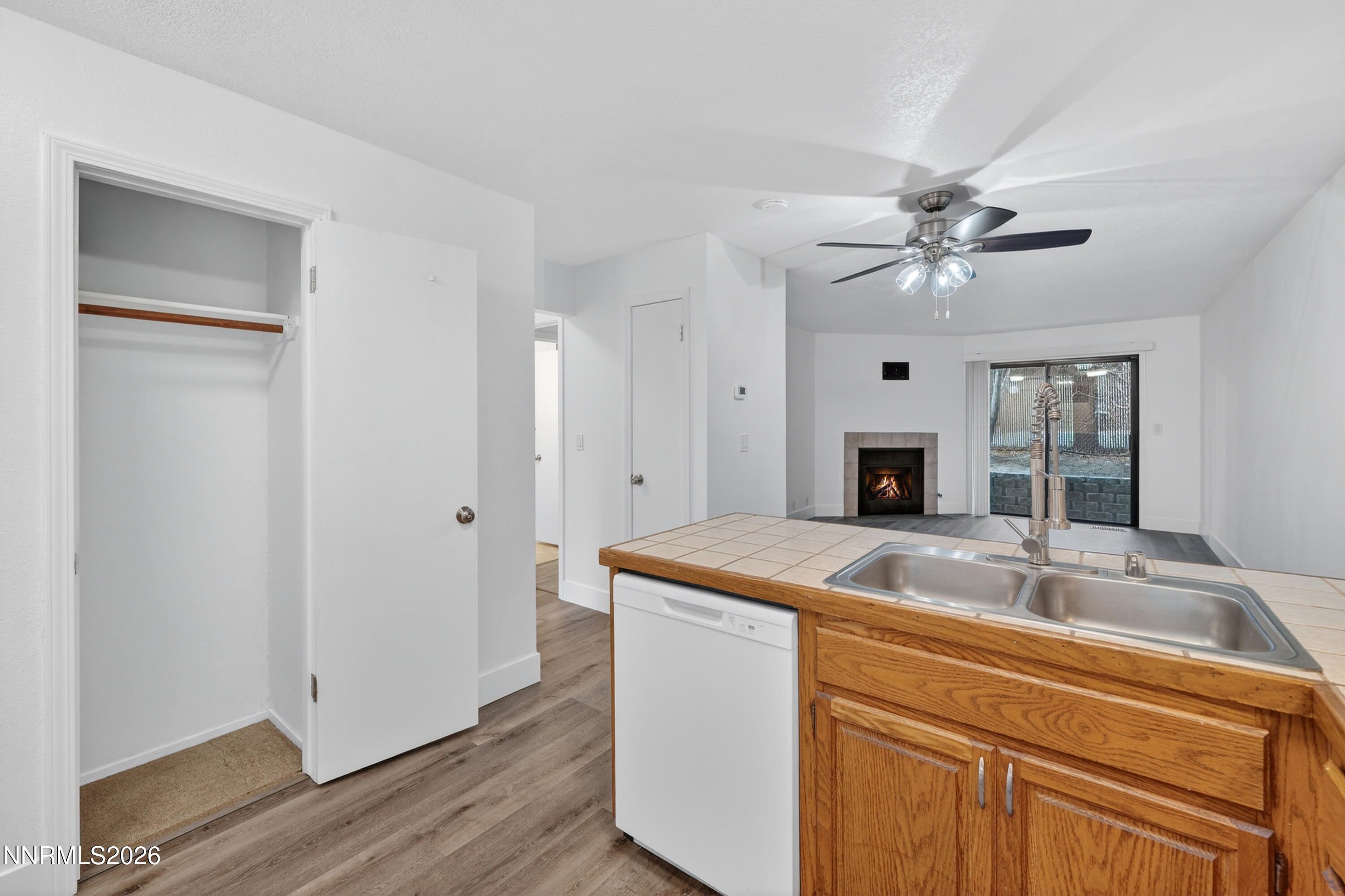 2949 Tierra Verde East Reno, NV 89512 - Photo 4 of 18 Kitchen & Living Area