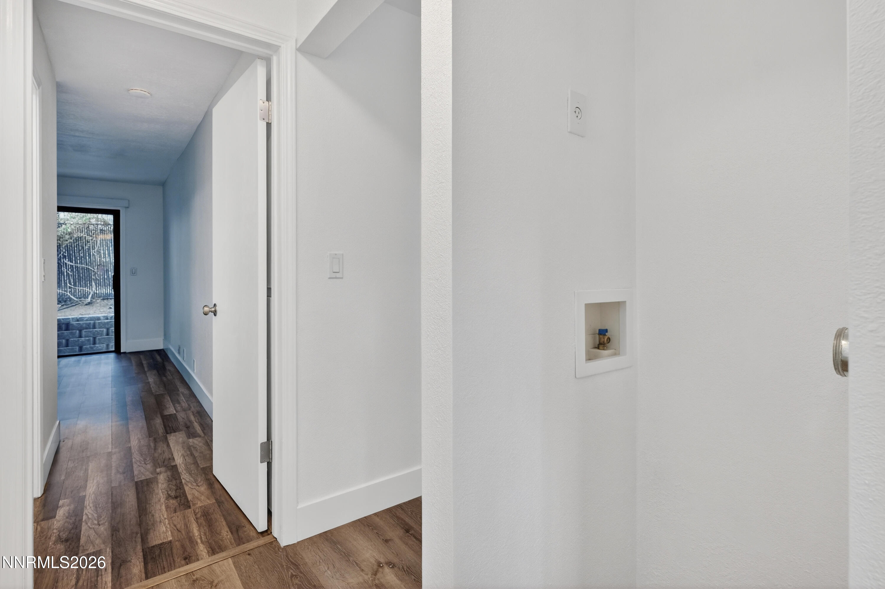 2949 Tierra Verde East Reno, NV 89512 - Photo 10 of 18 Laundry Area