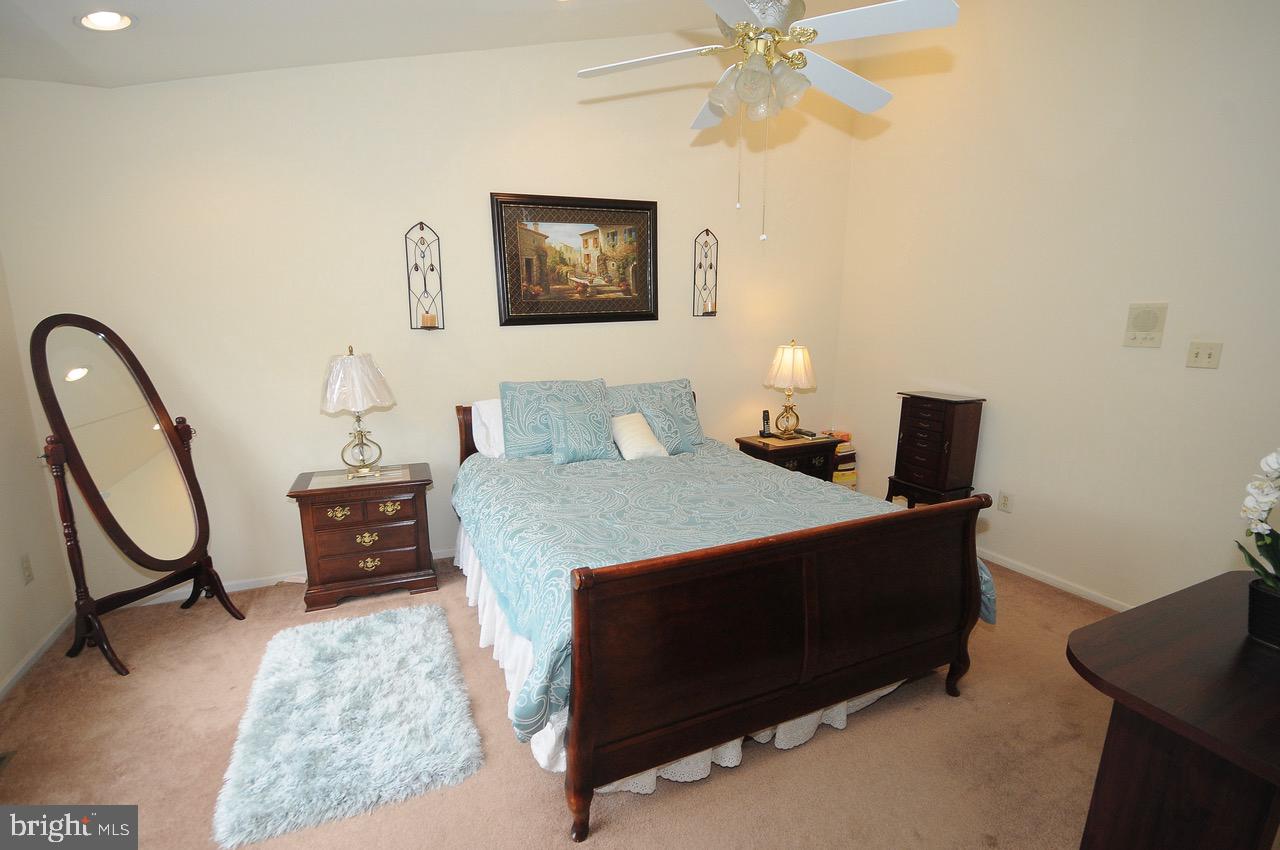 91 Ridgewood Way Burlington, NJ 08016 - Photo 16 of 37 Master Bedroom