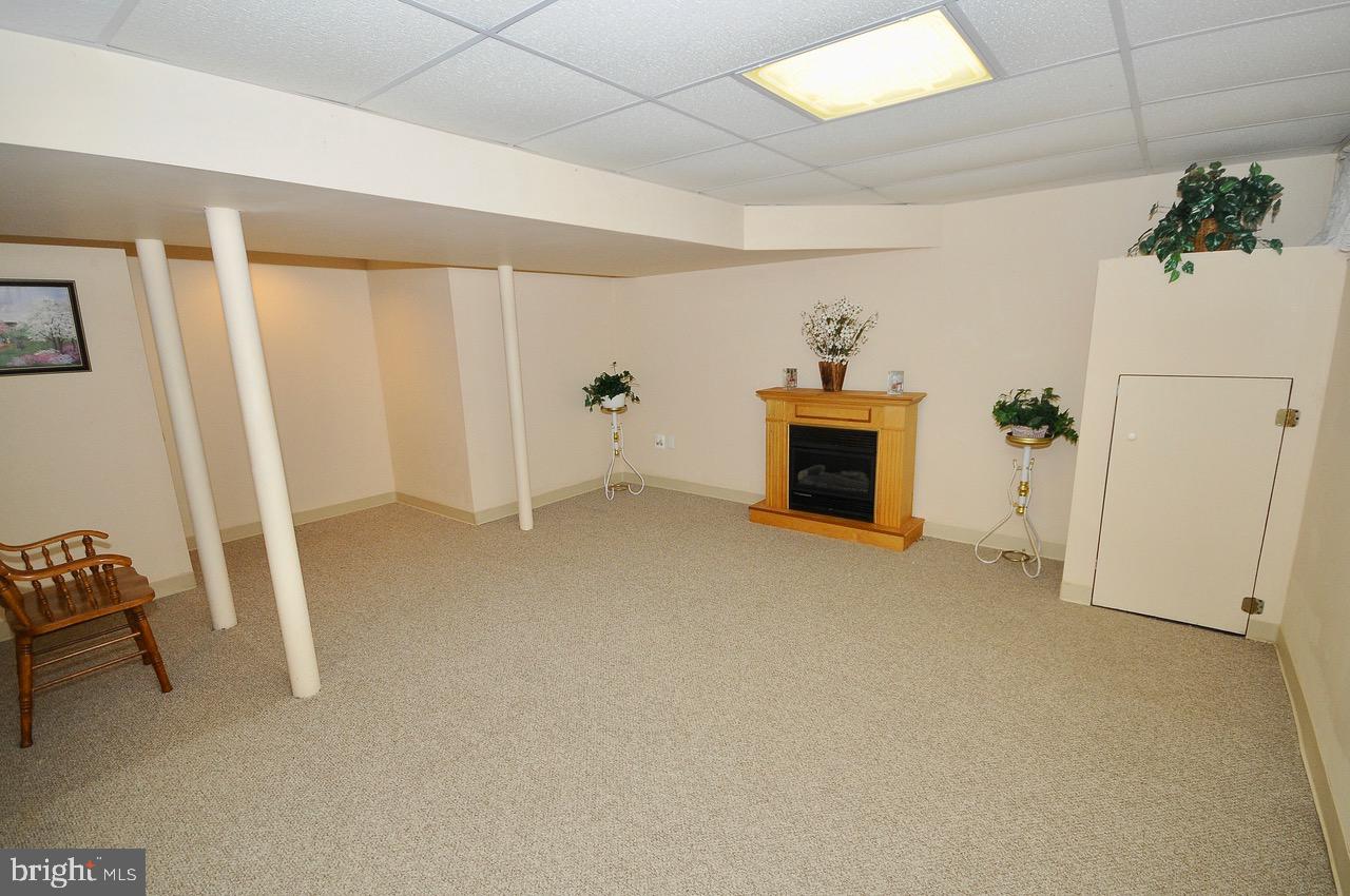 91 Ridgewood Way Burlington, NJ 08016 - Photo 25 of 37 Finished Basement New carpeting