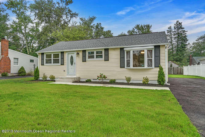 81 Oak Knoll Road Waretown, NJ 08758 - Photo 3 of 30 81 Knoll Rd Waretown NJ 08758-small-006-