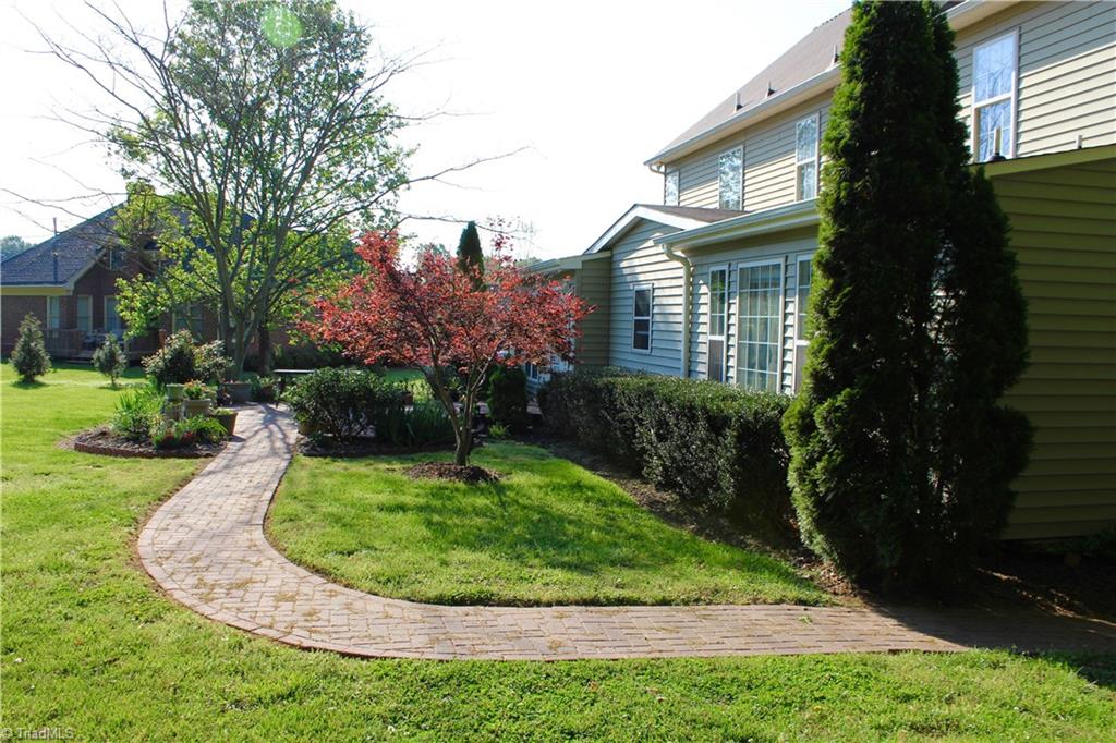 2709 Colton Drive Oak Ridge, NC 27310 - Photo 8 of 26