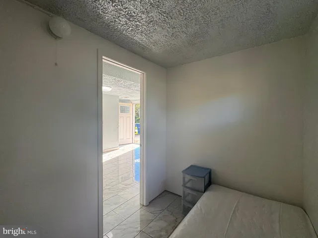 a bathroom with a toilet