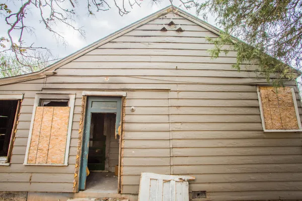 $40,000 | 1503 27th Street, Lubbock, TX 79411